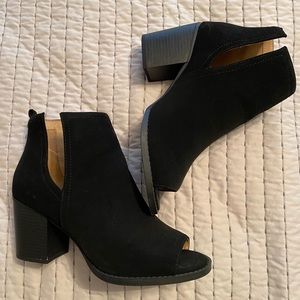 Black Peep Toe Heels